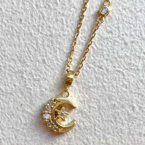 PETITE CRESCENT MOOM NECKLACE 18k Yellow Gold / DIAMONDS Necklace 