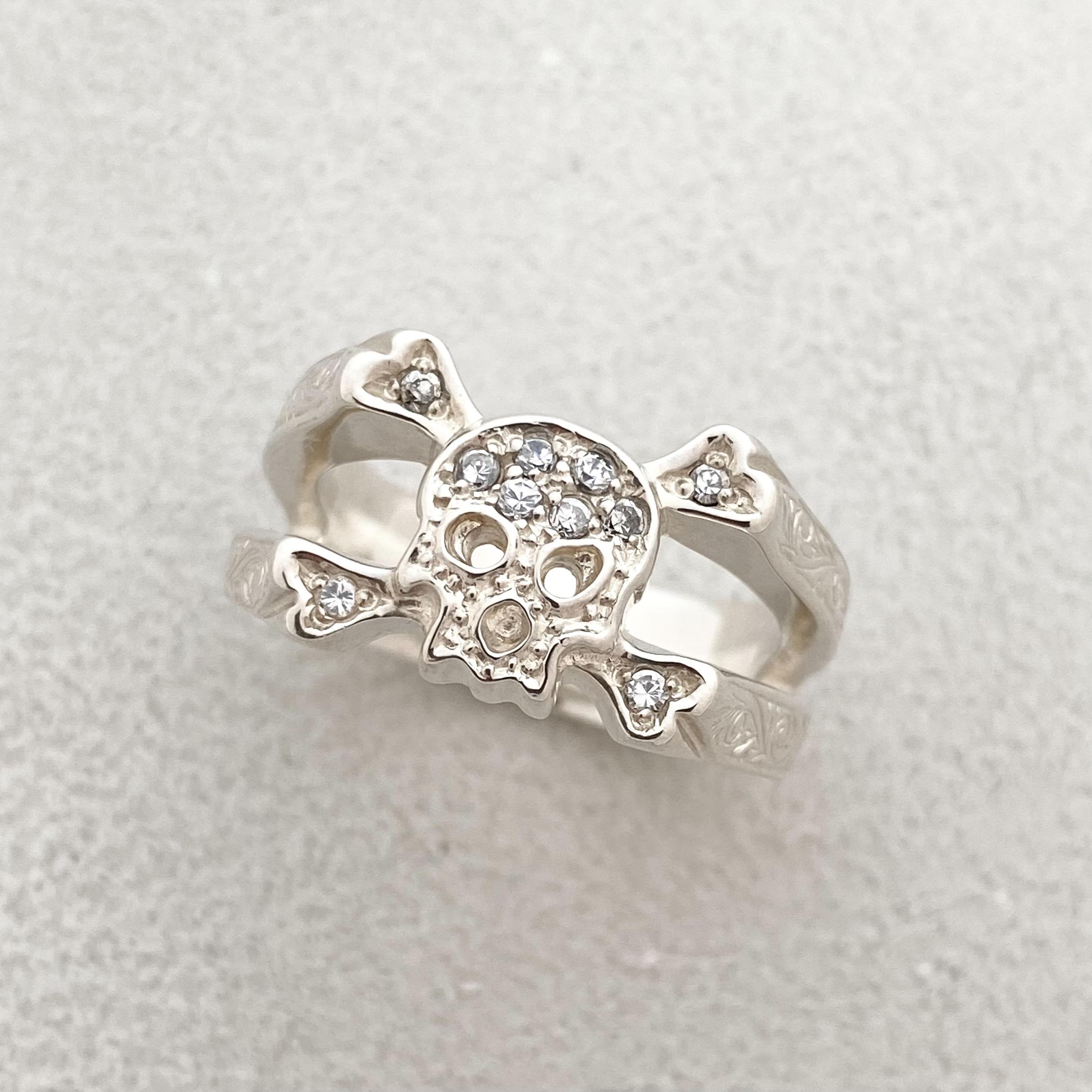 SKULL & BONES RING / Silver / Zirconia RING（リング） Loree