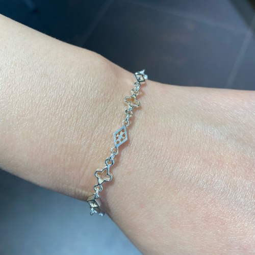 MIX OPEN GOTHIC / OPEN DIAMOND SHAPED / CROSS LINK CHAIN