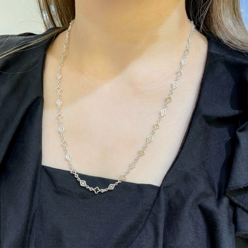 MIX OPEN GOTHIC / OPEN DIAMOND SHAPED / CROSS LINK CHAIN / 18k
