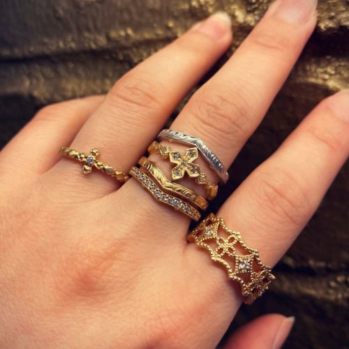 INFINITY RING / 18k Yellow Gold / DIAMONDS / Ssize RING（リング
