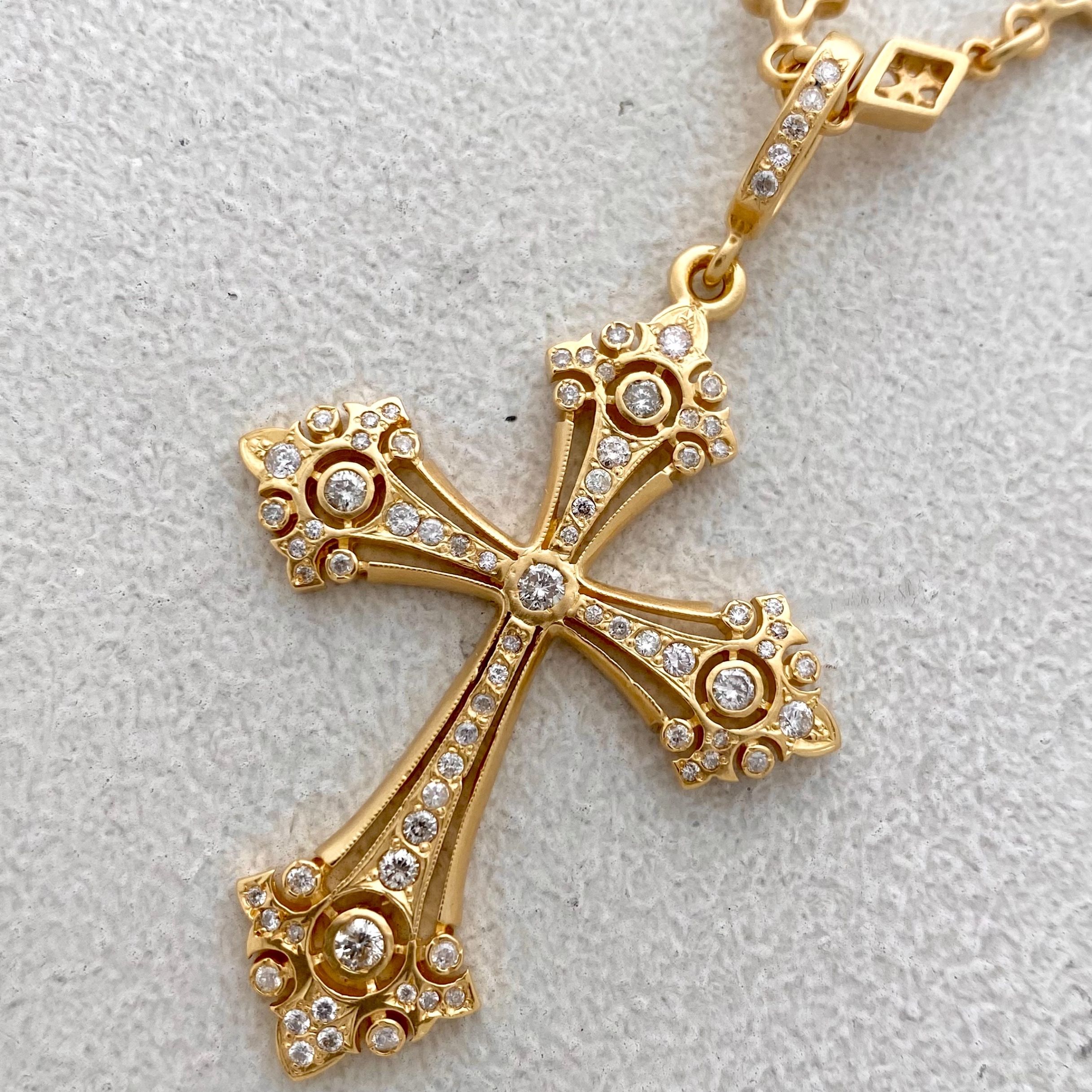 MEDIUM FANCY GOTHIC PENDANT 18k Yellow Gold / DIAMONDS Pendant 