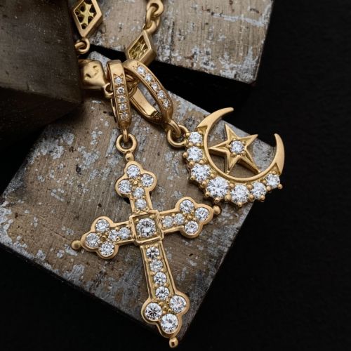 MEDIUM GOTHIC CROSS PENDANT 18k Yellow Gold / DIAMONDS