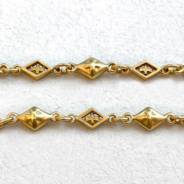 MIX DIAMOND SHAPED / CROSS OPEN / SOLID LINK CHAIN / 18k Yellow