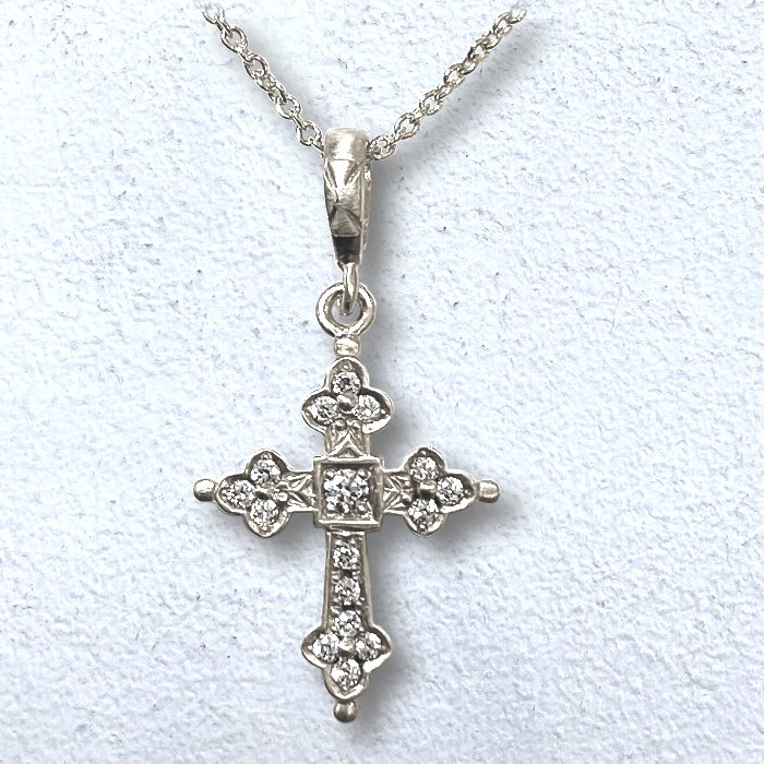 MINI GOTHIC CROSS NECKLACE Platinum / DIAMONDS