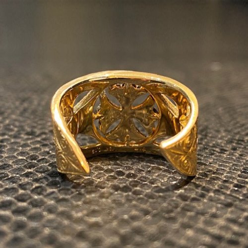 SMALL FANCY CROSS WRAP COLLECTION RING / 18k Yellow Gold 