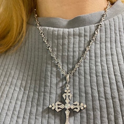 MIX OPEN GOTHIC / OPEN DIAMOND SHAPED / CROSS LINK CHAIN