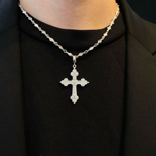 LARGE GOTHIC CROSS PENDANT Silver / Zirconia Pendant（ペンダント） Loree Rodkin  Official Shop