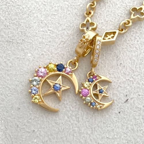 EXTRA SMALL CRESCENT MOON / STAR PENDANT 18k Yellow Gold