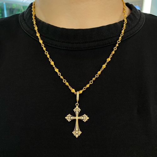 MINI ENGRAVED GOTHIC CROSS POINTY ARMS PENDANT 18k Yellow Gold ...