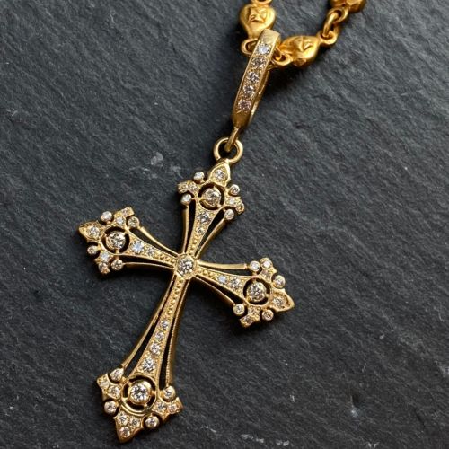 MINI ENGRAVED GOTHIC CROSS POINTY ARMS PENDANT 18k Yellow Gold / DIAMONDS  Pendant（ペンダント） Loree Rodkin Official Shop