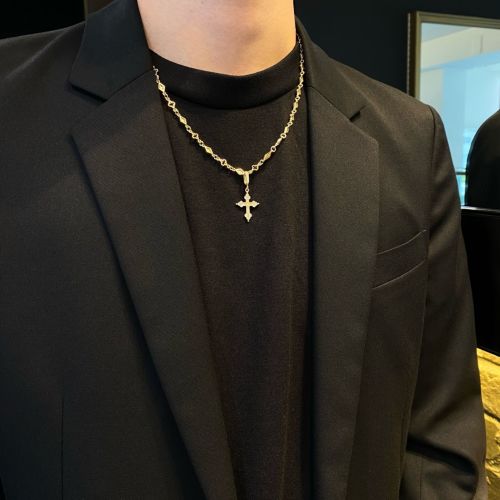 MINI GOTHIC CROSS PENDANT 18k Yellow Gold / DIAMONDS PENDANT