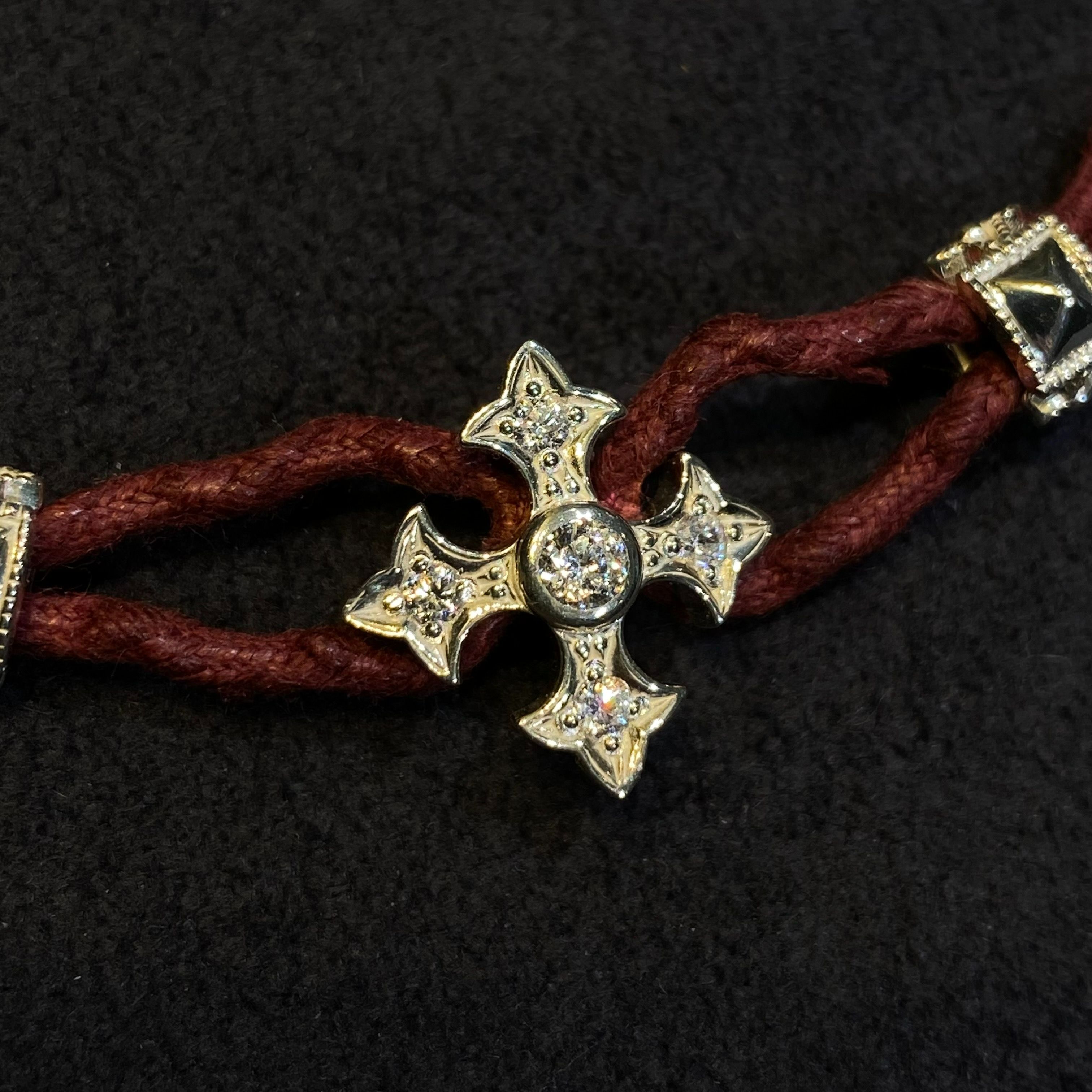 ゆーかりん⭐︎ Loree Rodkin【K18】ゴシッククロスブレスレット ゆーかりん⭐︎ Loree Rodkin【K18】ゴシッククロスブレスレット ゆー