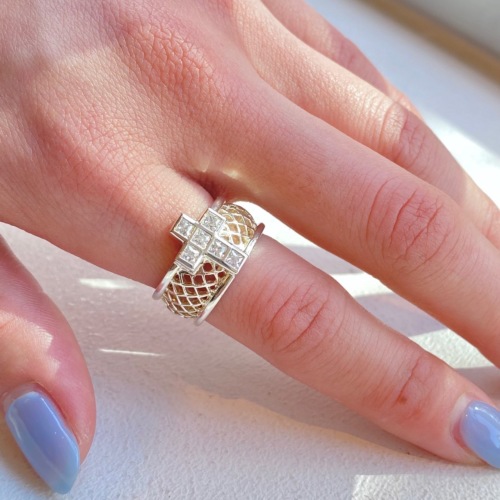 MINI MESH CINDY CROSS RING / Silver / Zirconia Ring（指輪） Loree 