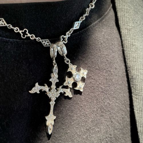 NATIVE CROSS PENDANT Silver / Zirconia PENDANT（ペンダント） Loree