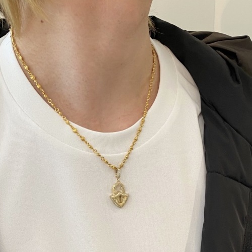 ETCH LOCK PENDANT 18k Yellow Gold / DIAMONDS Pendant（ペンダント  