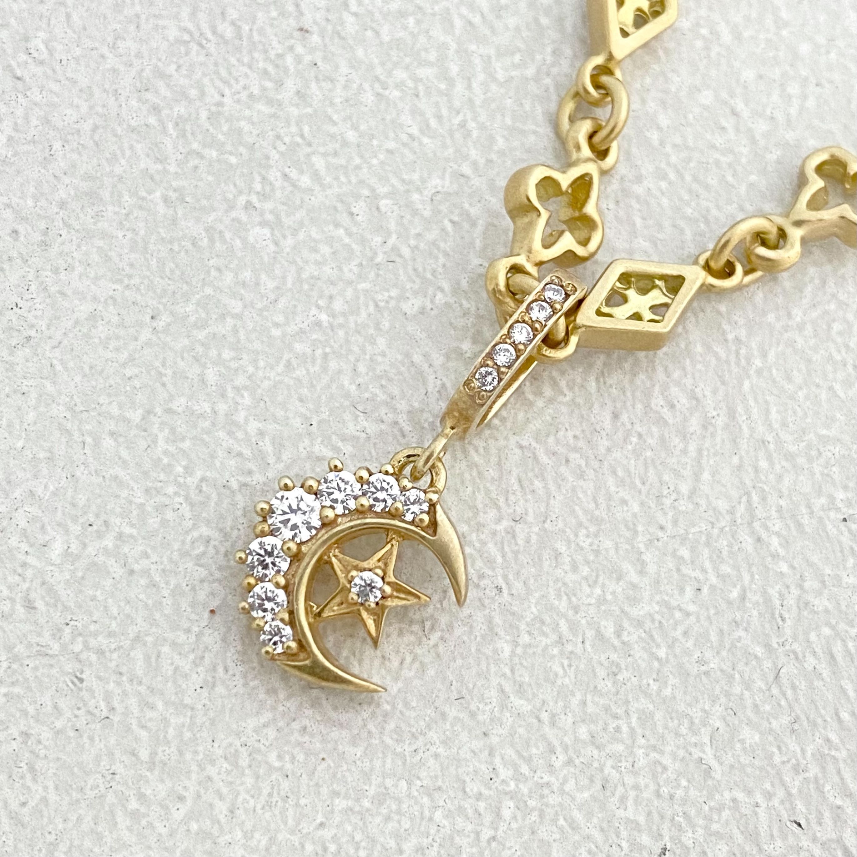 EXTRA SMALL CRESCENT MOON / STAR PENDANT 18k Yellow Gold / DIAMONDS  Pendant（ペンダント） Loree Rodkin Official Shop