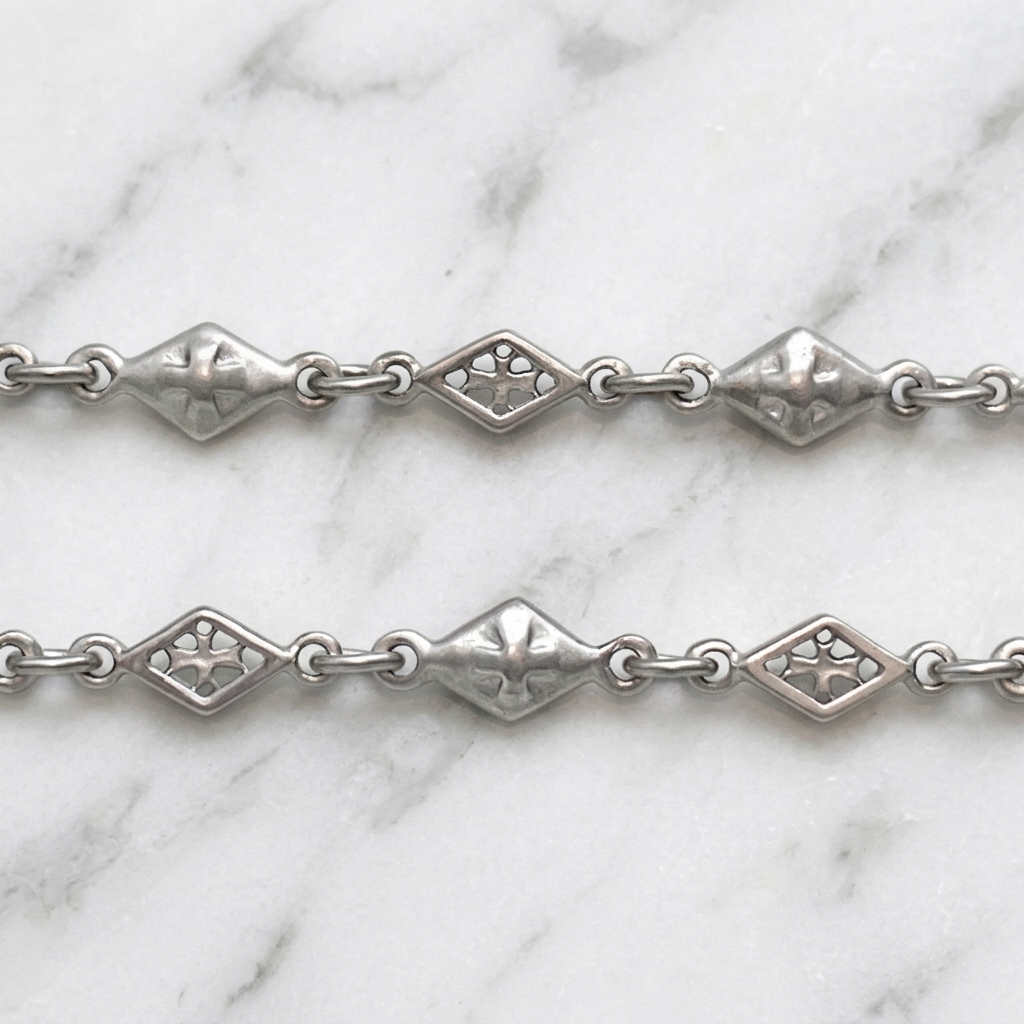 MIX DIAMOND SHAPED / CROSS OPEN / SOLID LINK CHAIN / 18k White