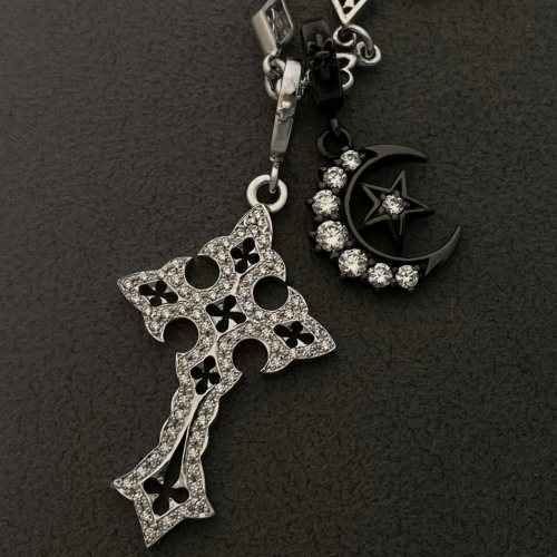 CRESCENT MOON/STAR PENDANT / SILVER / ZIRCONIA / BLACK RUTHENIUM