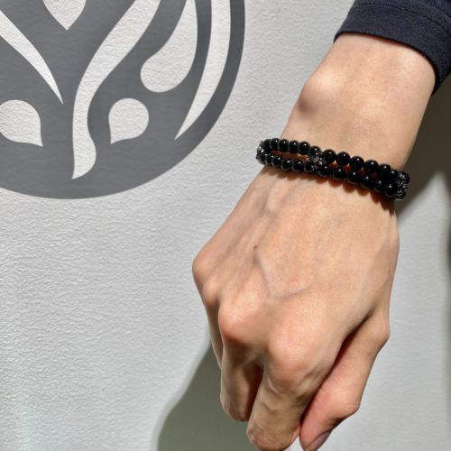 DBL STRAND VRS BEADS/FANCY CROSS APPLIQUES / SILVER / ONYX / BLACK